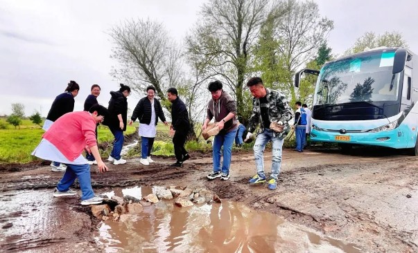 �򲩡�max(�й���)�����ٷ���վ-Unique Platform