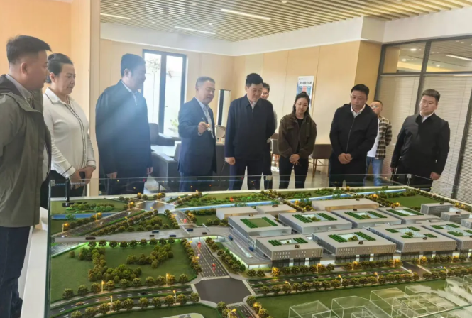 �򲩡�max(�й���)�����ٷ���վ-Unique Platform