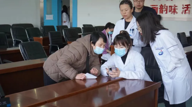 �򲩡�max(�й���)�����ٷ���վ-Unique Platform