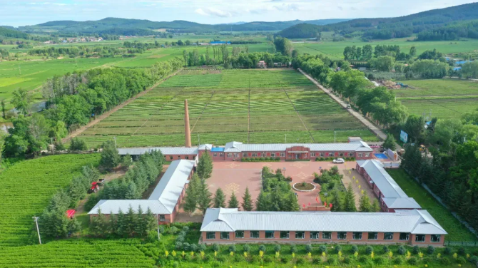 �򲩡�max(�й���)�����ٷ���վ-Unique Platform