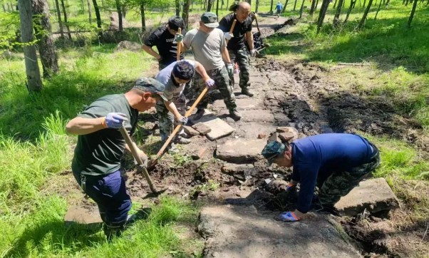 �򲩡�max(�й���)�����ٷ���վ-Unique Platform