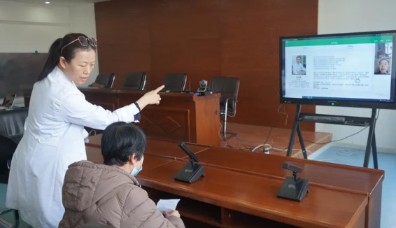 �򲩡�max(�й���)�����ٷ���վ-Unique Platform