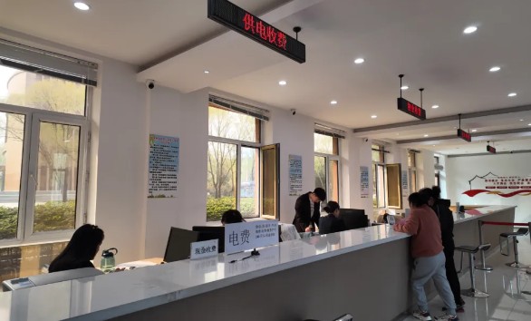 �򲩡�max(�й���)�����ٷ���վ-Unique Platform