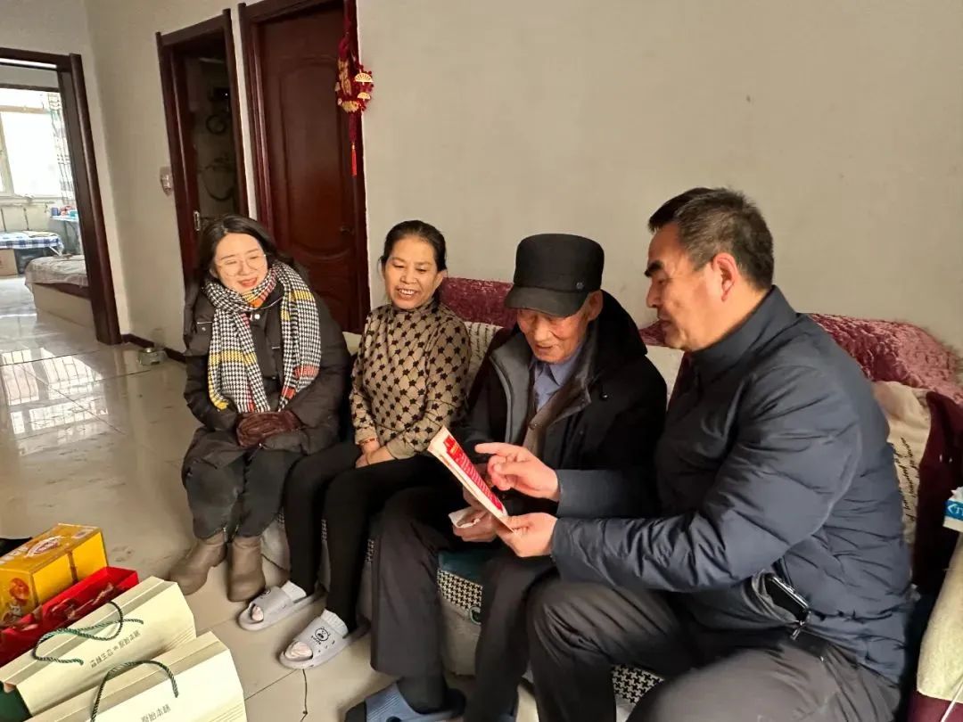 �򲩡�max(�й���)�����ٷ���վ-Unique Platform