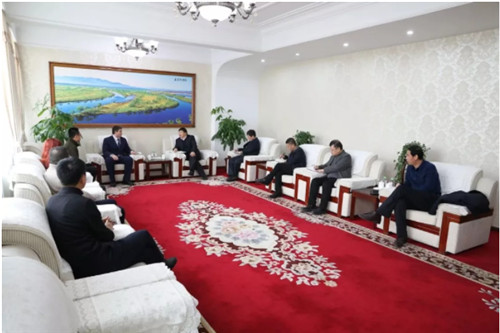 �򲩡�max(�й���)�����ٷ���վ-Unique Platform