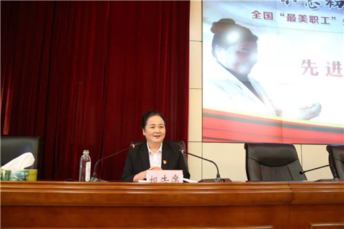 �򲩡�max(�й���)�����ٷ���վ-Unique Platform