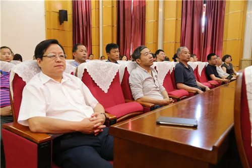 �򲩡�max(�й���)�����ٷ���վ-Unique Platform