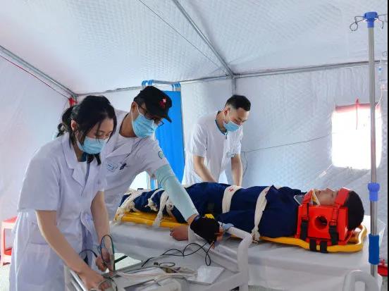 �򲩡�max(�й���)�����ٷ���վ-Unique Platform