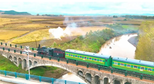 �򲩡�max(�й���)�����ٷ���վ-Unique Platform