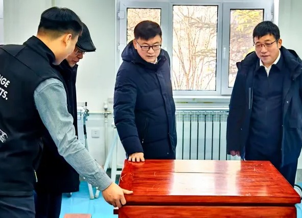 �򲩡�max(�й���)�����ٷ���վ-Unique Platform