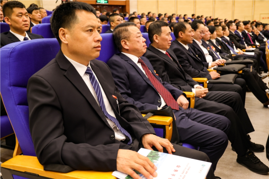 �򲩡�max(�й���)�����ٷ���վ-Unique Platform