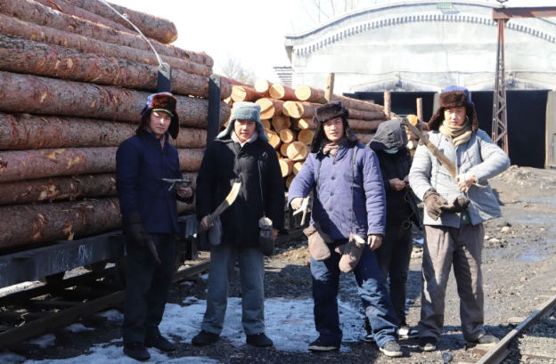 �򲩡�max(�й���)�����ٷ���վ-Unique Platform