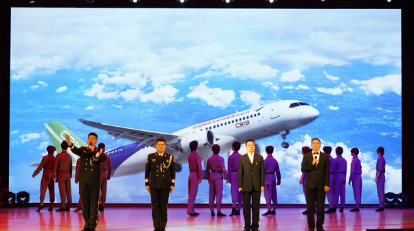 �򲩡�max(�й���)�����ٷ���վ-Unique Platform