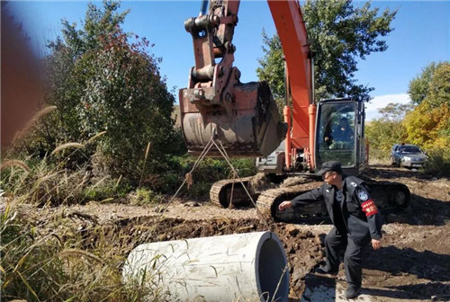 �򲩡�max(�й���)�����ٷ���վ-Unique Platform