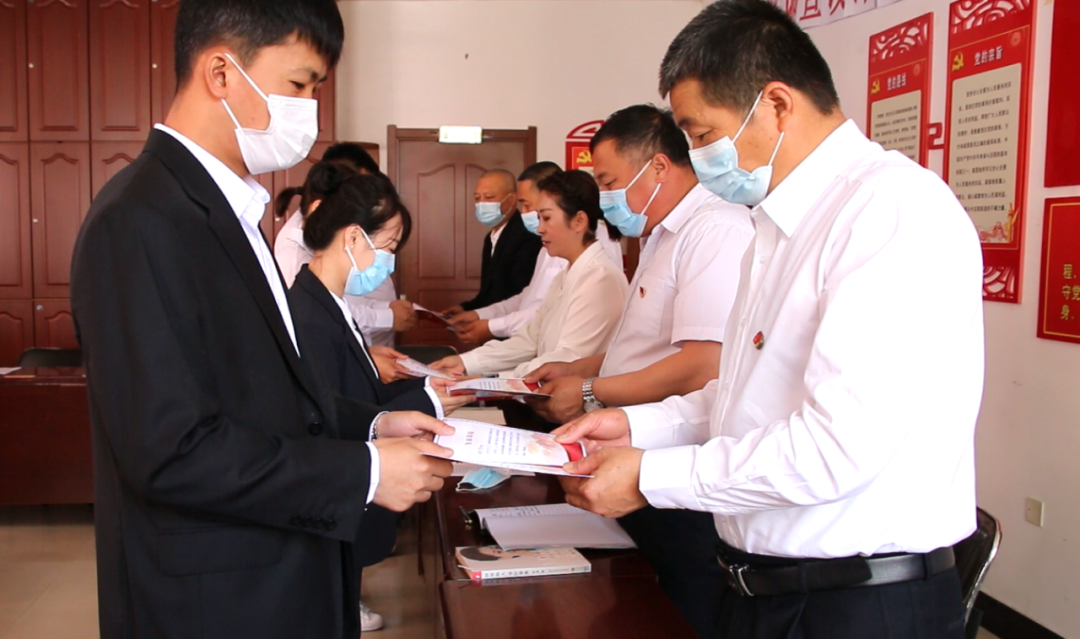 �򲩡�max(�й���)�����ٷ���վ-Unique Platform