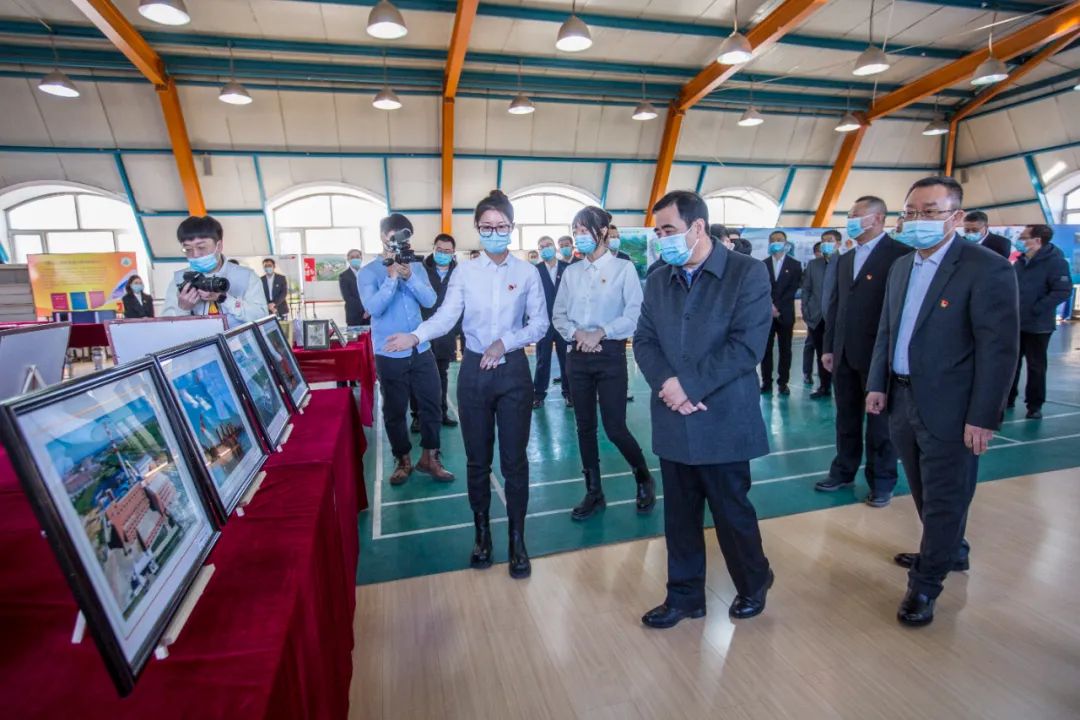 �򲩡�max(�й���)�����ٷ���վ-Unique Platform